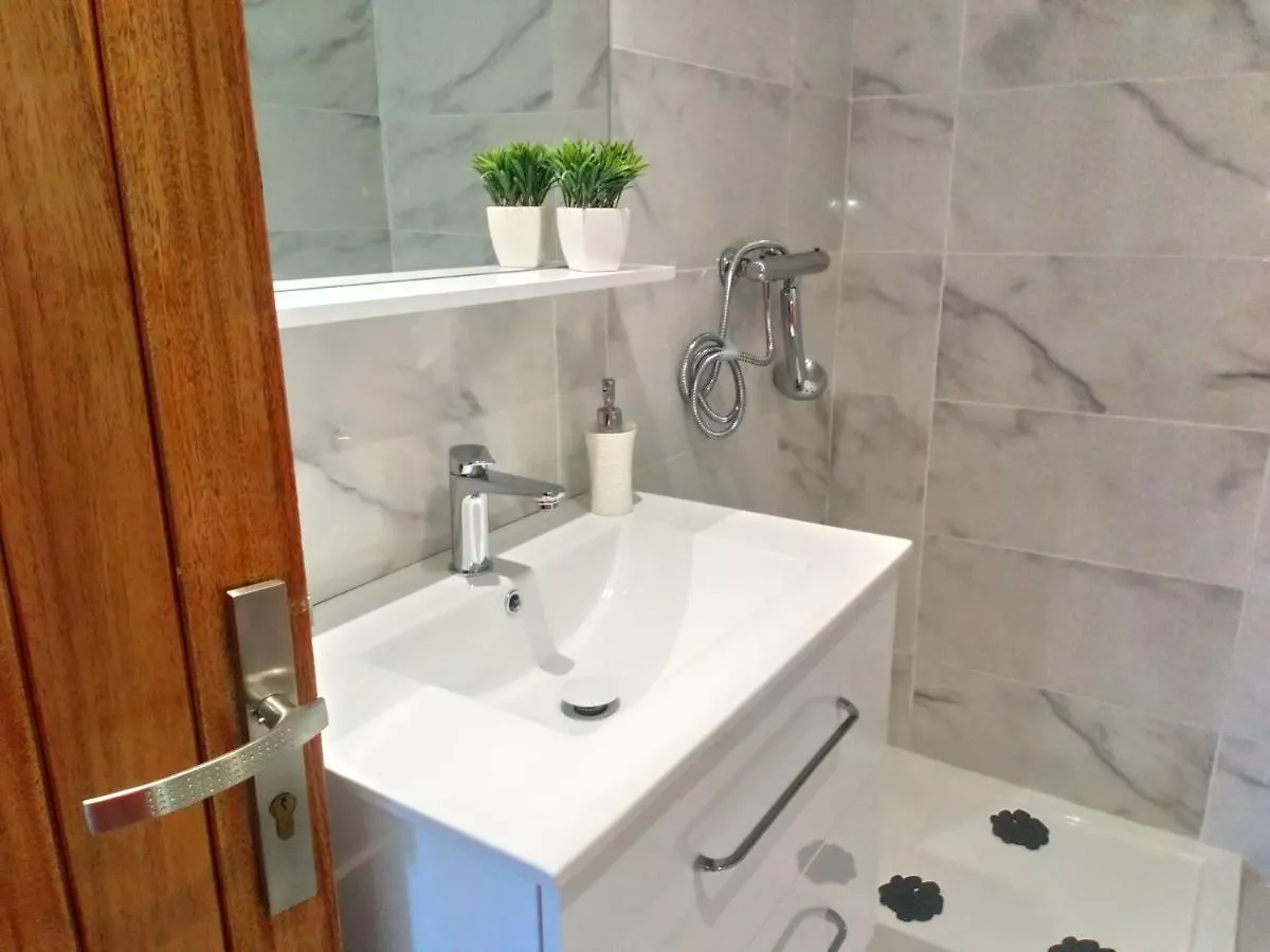 Studio Jasmin & Jardin 1 A 2 Pers A Villa Terra بالما شقة